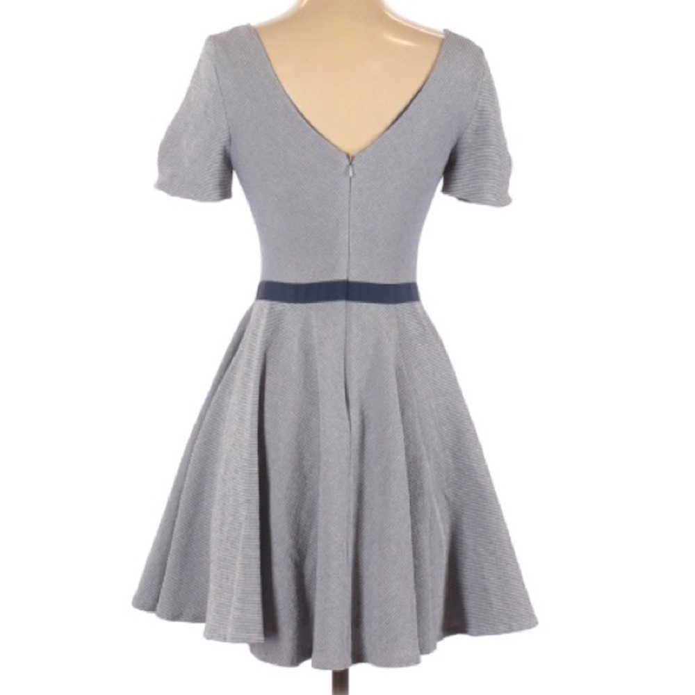 Z spoke Zac Posen blue and white skater dr… - Picture 2 of 11